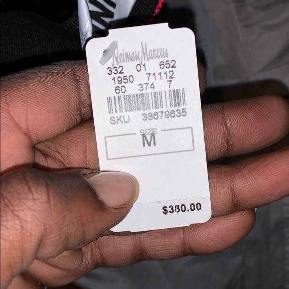 Hat - Picture 2 of 4